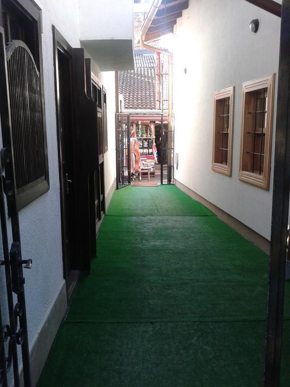 Prenociste Zan Hotel Saraievo Exterior foto
