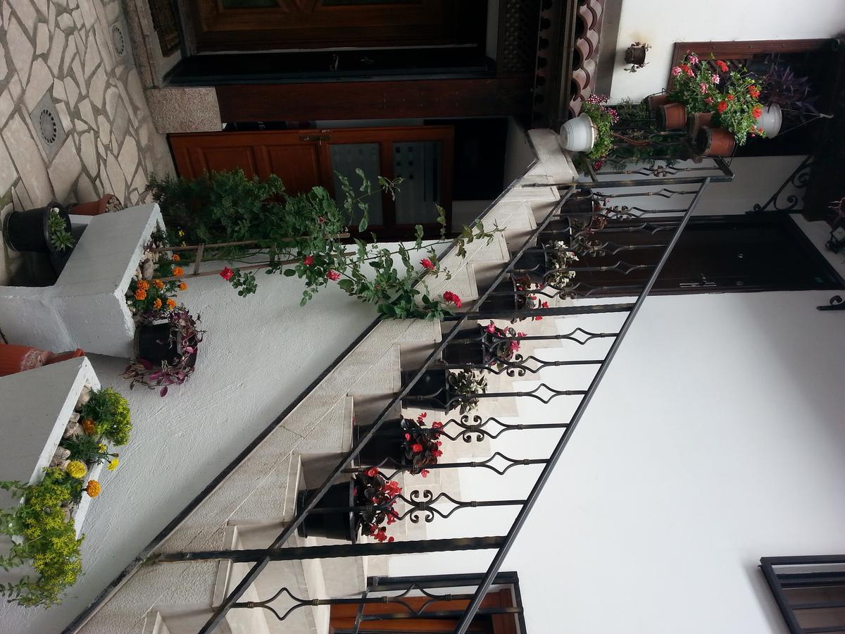 Prenociste Zan Hotel Saraievo Exterior foto